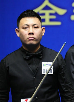 仅展现了两 仅展现了两